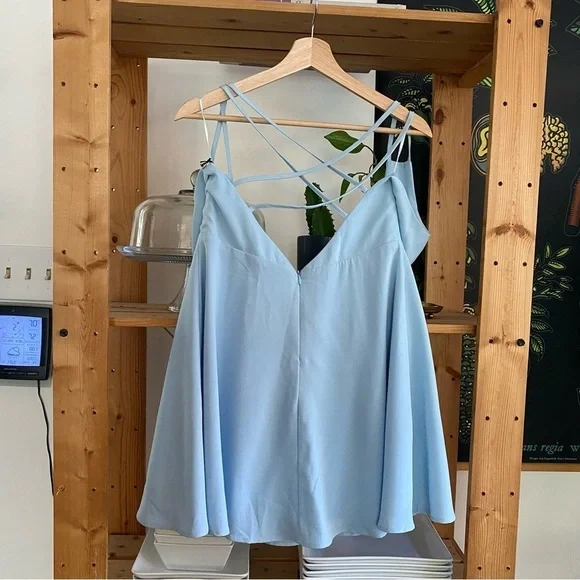 Revolve Superdown Baby Blue Deep V-Neck Sammie Mini Skater Dress Large - Picture 5 of 14